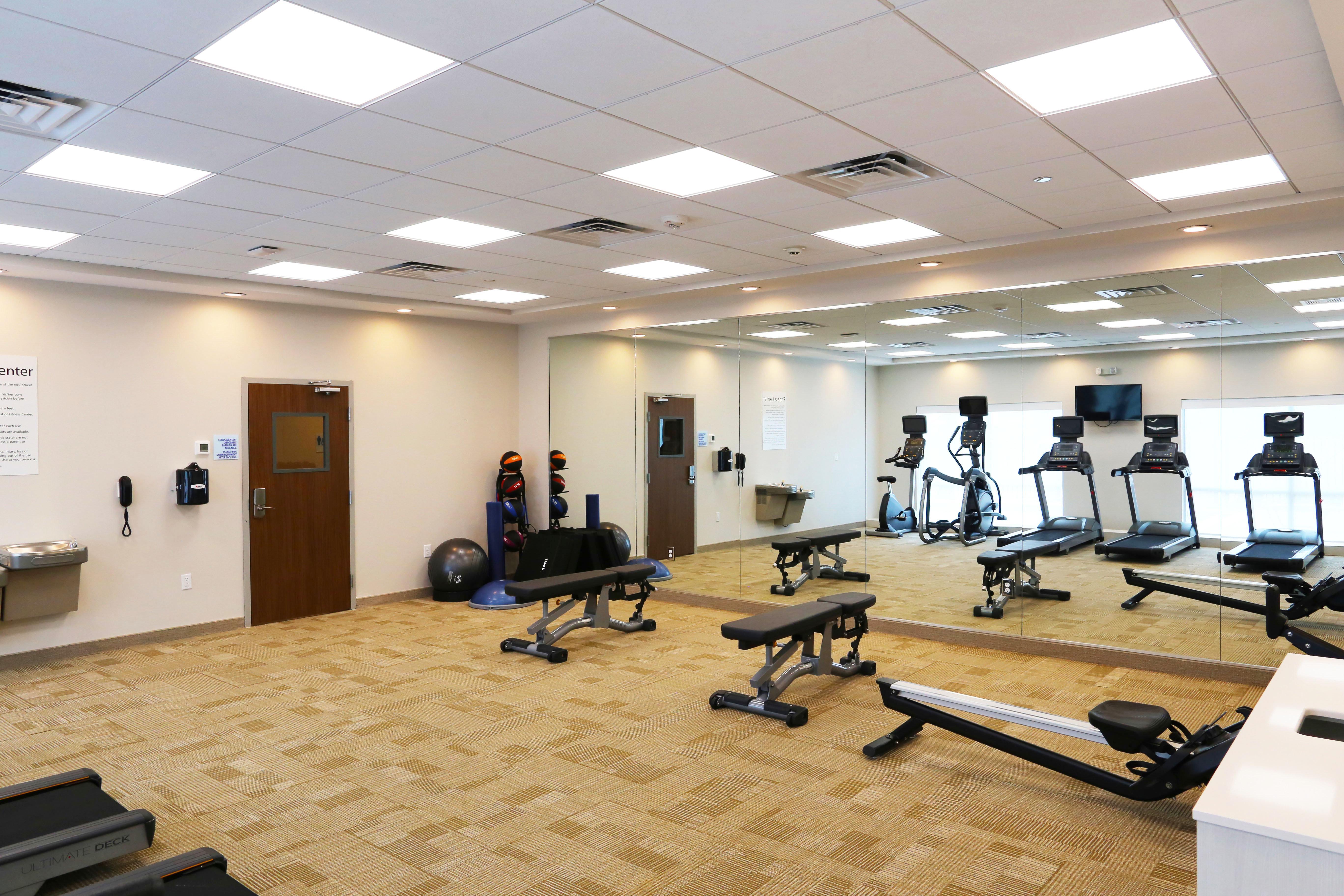 Holiday Inn Express & Suites - Houston Iah - Beltway 8 By Ihg Aldine Dış mekan fotoğraf