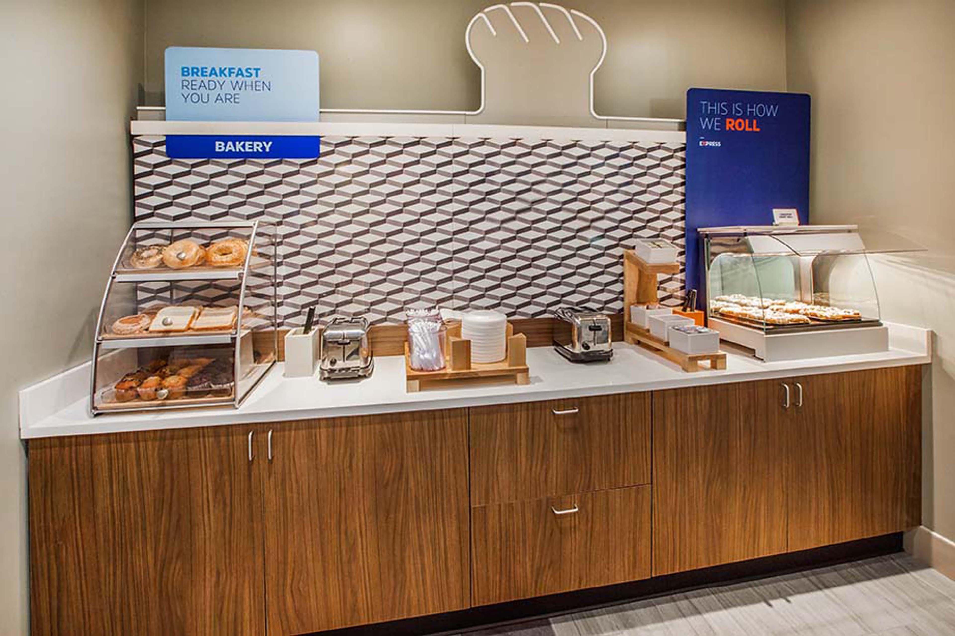 Holiday Inn Express & Suites - Houston Iah - Beltway 8 By Ihg Aldine Dış mekan fotoğraf